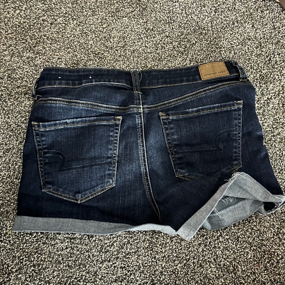 American Eagle Dark Wash Distressed Hi-rise Shortie Jean Shorts Size 8 - Picture 3 of 4